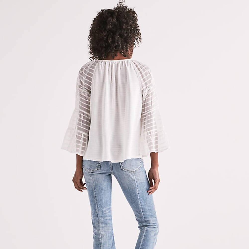 ❌SOLD❌ Lucky Brand Floral White Peasant Top NWT - Picture 3 of 5